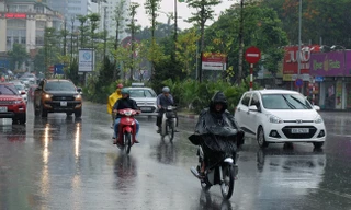 Bắc Bộ chiều tối mai mưa dông tăng cường