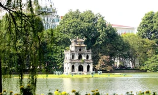 Hà Nội mưa giảm, chuyển nắng