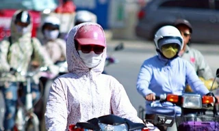 Bắc Bộ nắng nóng, chiều tối mai có mưa dông