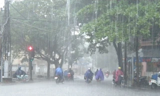 Hà Nội và miền Bắc có mưa, vùng núi đề phòng lũ quét