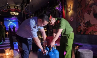 Trưởng Công an Hoàn Kiếm: Không để tình trạng 'bắt cóc bỏ đĩa' đối với bóng cười