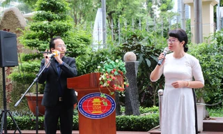 TP.HCM: Đại học KHXH&NV tổ chức hoạt động chào cờ đầu tuần, netizen đồng loạt "thả tim"