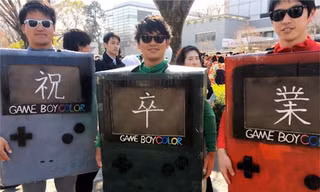 Nhận bằng tốt nghiệp sao cho ngầu: Tham khảo các ý tưởng quái dị của sinh viên Nhật Bản!