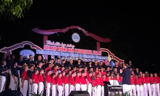 Hợp xướng "Trống Cơm" làm say lòng khán giả