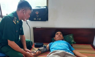 6 ngư dân Bình Định bị tàu lạ đâm chìm trên vùng biển Côn Đảo