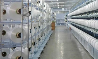 Doanh nghiệp chạy đua bán 'giấy' lấy tiền