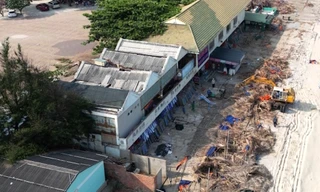 Vũng Tàu tháo dỡ loạt công trình sai phép, không phép ở Bãi Sau