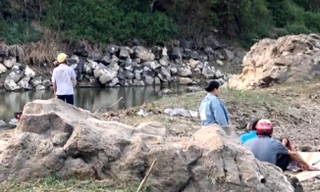 Bơi ra cứu bạn đuối nước, cả hai học sinh tử vong