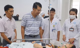 Sức khỏe các nạn nhân vụ xe khách giường nằm đâm nhau trên cao tốc Vĩnh Hảo-Phan Thiết ra sao?