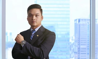 'Con nhà đại gia' mua cổ phiếu ồ ạt 