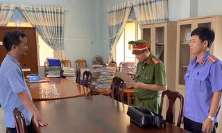 Thêm một cán bộ quản lý thị trường Bình Thuận bị bắt vì nhận hối lộ