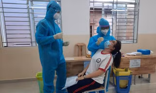 Khi nào thí sinh thi tốt nghiệp THPT có kết quả test COVID-19?