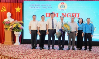 Bí thư Huyện ủy được bầu làm Chủ tịch Liên đoàn Lao động tỉnh Bà Rịa-Vũng Tàu