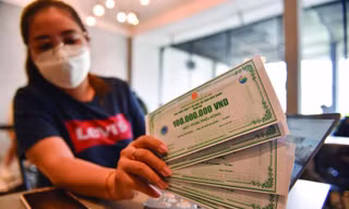 Kiến nghị ngân hàng được mua trái phiếu doanh nghiệp để đảo nợ