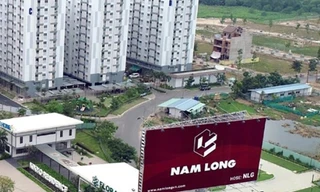 Dùng cổ phần làm tài sản đảm bảo phát hành trái phiếu để đảo nợ