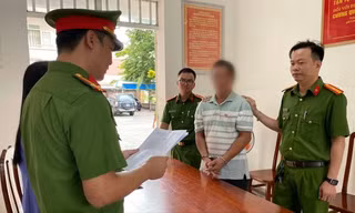 Bắt giam 4 ngư dân tháo thiết bị giám sát hành trình trên tàu cá để đánh bắt ở khu vực cấm