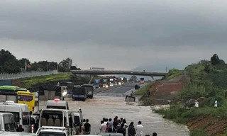 Cao tốc Phan Thiết - Dầu Giây bị ngập nặng: Chủ đầu tư nói gì?