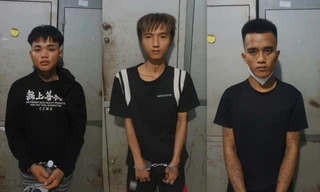 Bắt băng nhóm sử dụng xe máy tháo biển số để cướp giật tài sản