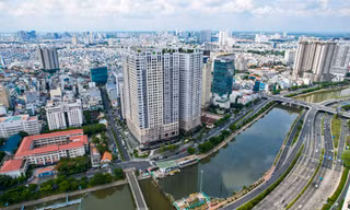 Chuyên gia hiến kế bình ổn thị trường bất động sản