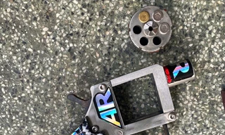 Bị xử lý vì mua súng để phòng thân