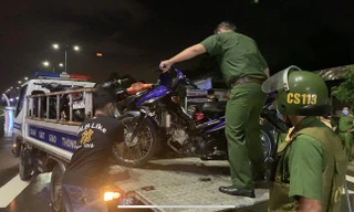 Công an TP.Phan Thiết phối hợp vây bắt thành công 40 đối tượng cùng phương tiện đua xe trái phép vào sáng 25/7.