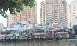 Lý do TPHCM vỡ kế hoạch di dời nhà trên và ven kênh rạch