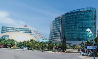 Mất cân đối cung - cầu nhà giá rẻ, người trẻ chỉ biết 'ngóng'