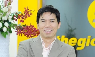 Sếp Thế giới Di động 'né' mua cổ phiếu, nhiều doanh nghiệp 'thay ghế' CEO