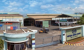 Chủ tịch, giám đốc doanh nghiệp đồng loạt từ nhiệm 