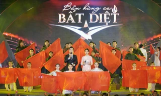 Chủ tịch nước Võ Văn Thưởng dự chương trình nghệ thuật Bản hùng ca bất diệt