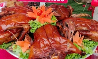 Hàng nghìn người tới Lễ hội lồng thồng Bủng Kham