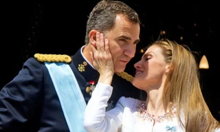 Nữ phóng viên truyền hình trở thành Hoàng hậu Tây Ban Nha