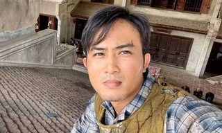 Sao phải là 'Đào, phở và piano'?