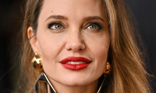 Angelina Jolie ra tối hậu thư cho Brad Pitt