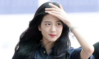 Jisoo (BlackPink) xuất hiện giữa lúc bạn trai bị khui bê bối đời tư