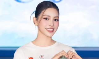 Hoa hậu Trần Tiểu Vy hưởng ứng Giờ Trái Đất 2025
