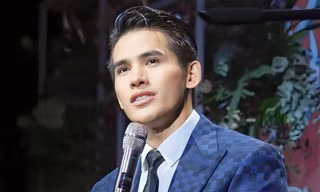 Ca sĩ Quốc Thiên: 'Tôi khủng hoảng nặng vì là quán quân mà hát mãi không nổi'