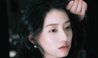 Vụ lộ video chat khỏa thân nhấn chìm sự nghiệp nữ diễn viên Hồ Liên Hinh