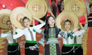 Điện Biên rực rỡ trong Lễ hội Hoa Ban