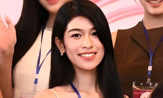 Cô gái 19 tuổi trôi chảy tiếng Anh - Pháp ở Hoa hậu Việt Nam: 'Phần thi nhân trắc học khó như lời đồn'