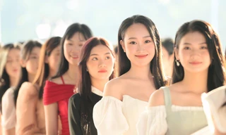 Thí sinh 18 tuổi ở Hoa hậu Việt Nam: 'Em choáng ngợp'