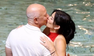 Đám cưới tỷ phú Amazon gây chia rẽ