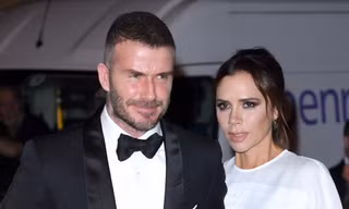 Vợ chồng Beckham cạch mặt Harry và Meghan
