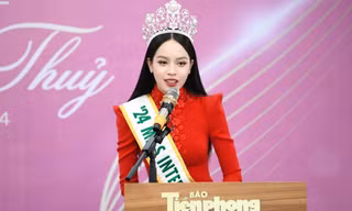 Tổng Biên tập báo Tiền Phong: 'Thanh Thủy là tấm gương cho thí sinh Hoa hậu Việt Nam sắp tới'