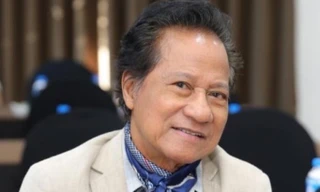 Danh ca Chế Linh ở tuổi 82 