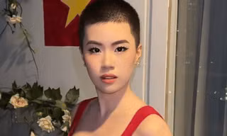 Pháo khuynh đảo nhạc Việt 