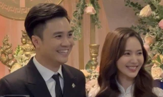 Showbiz 5/11: Nữ ca sĩ Jang Mi cưới