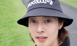 Nam diễn viên 'Vườn sao băng' chơi golf, du lịch tại Việt Nam