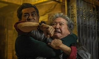 Phim 18+ có Cổ Thiên Lạc, Hồng Kim Bảo lập kỷ lục ở rạp Việt