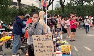 Hơn 100 quầy nước mía ở sân Mỹ Đình, người bán nói không hốt bạc